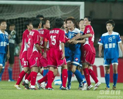 广岛三箭主帅：申花球员身体素质很强，我们要发挥技术优势