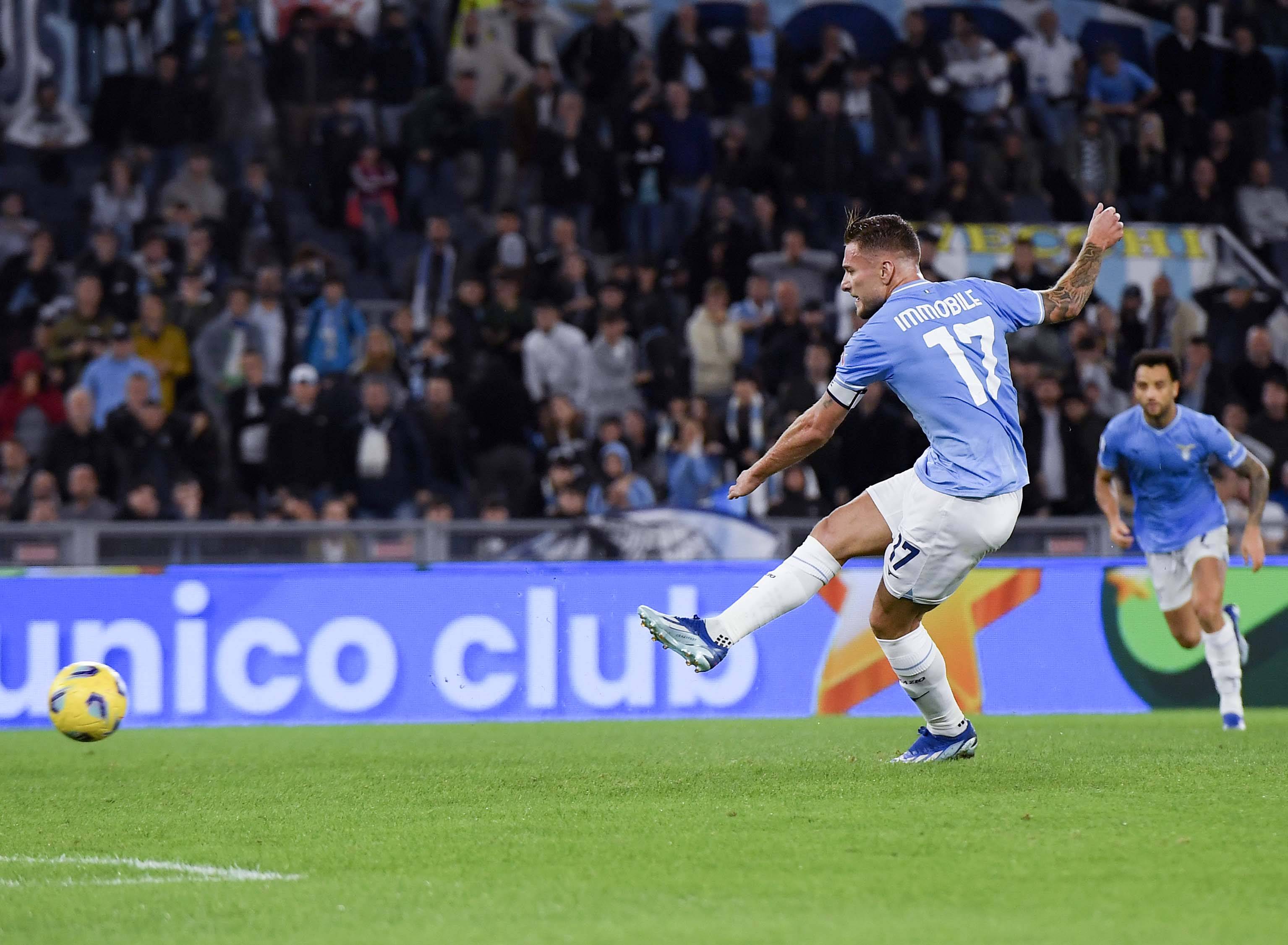 掘金主帅：无论谁防德罗赞我都有所顾虑，他像艺术家一样得分