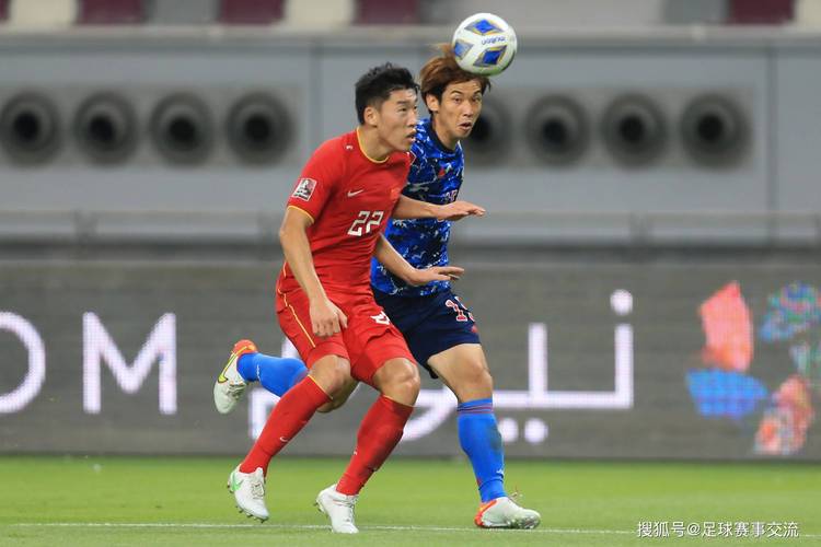 Xiaohu卢锡安圣枪巅峰输出 Light三杀收割战场 WBG3-2TES