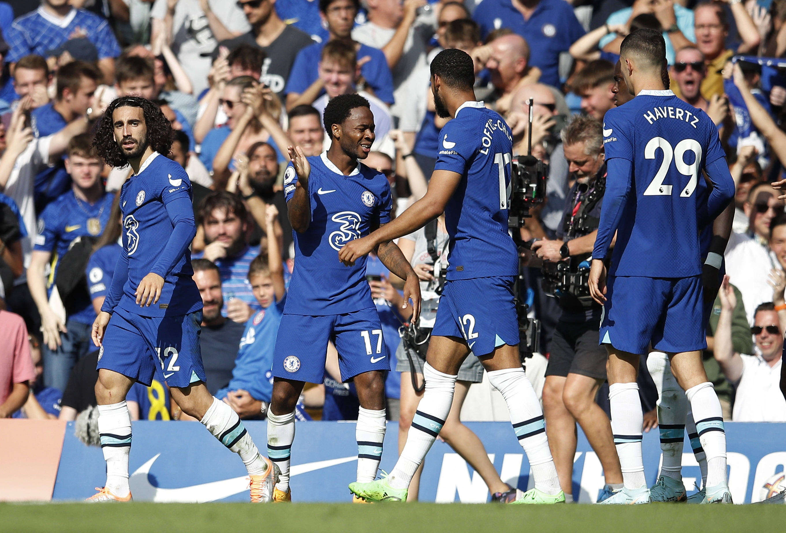 火箭全场狂抢62个篮板，比国王足足多了30个